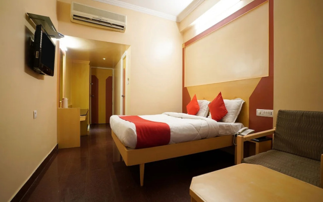 Hotel Raj Classic Inn