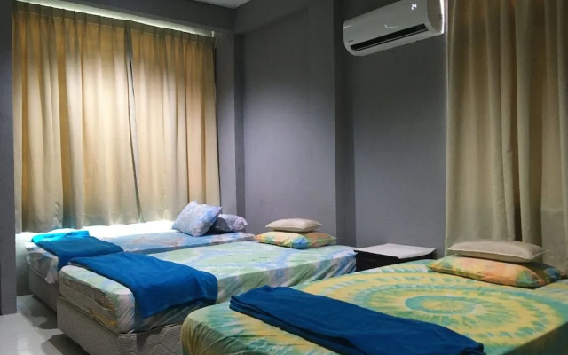SPOT ON 89796 D'noor Budget Inn