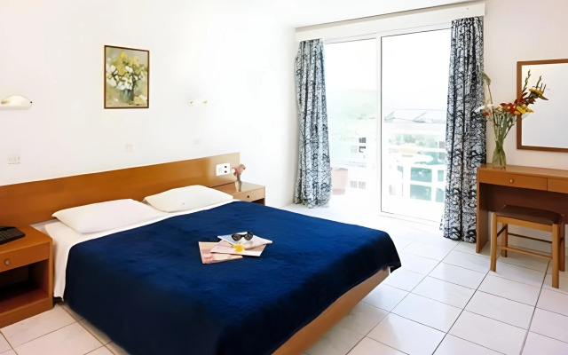 Carina Hotel