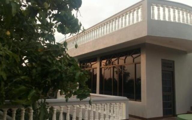 Отель Sagarika Beach Hotel Шри-Ланка, Берувела - отзывы, цены и фото номеров - забронировать отель Sagarika Beach Hotel онлайн вид на фасад