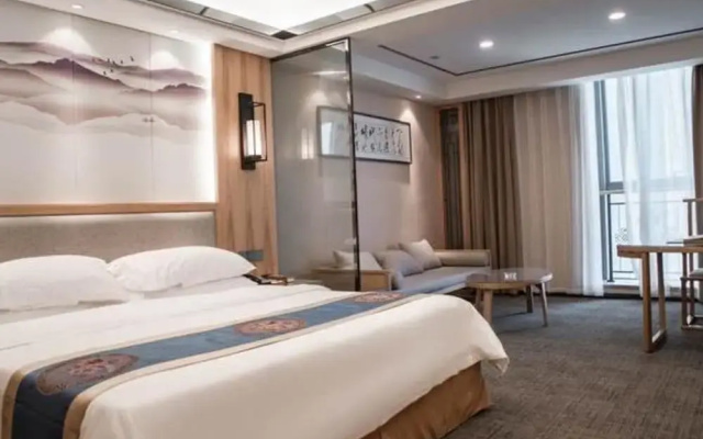 Vyluk J Hotel Tongxiang EDZ