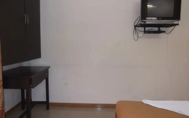 Hotel Nisarg Lounge