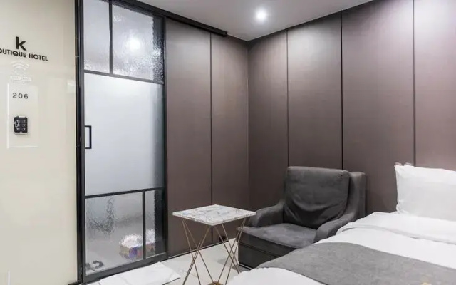 Hotel K