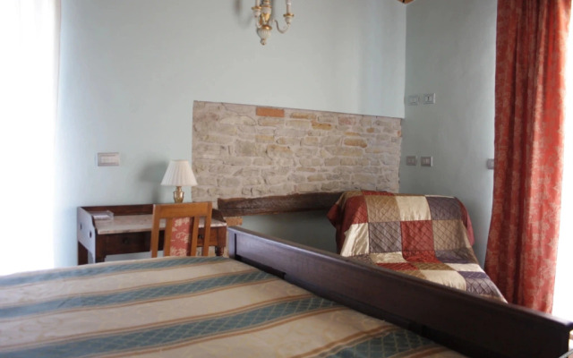 Casaforte Alba In Langa