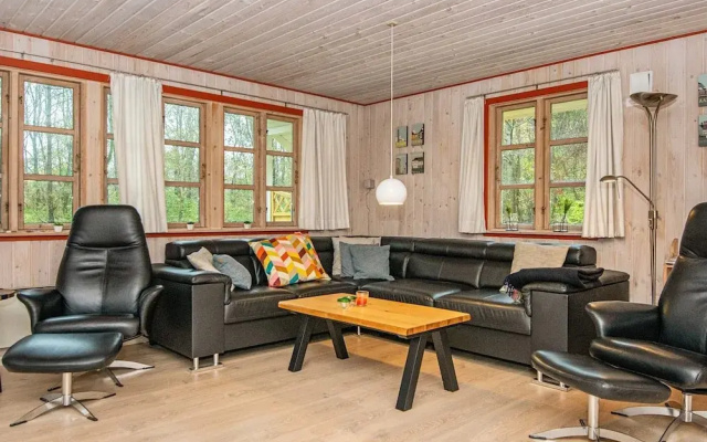 8 Person Holiday Home in Oksbol