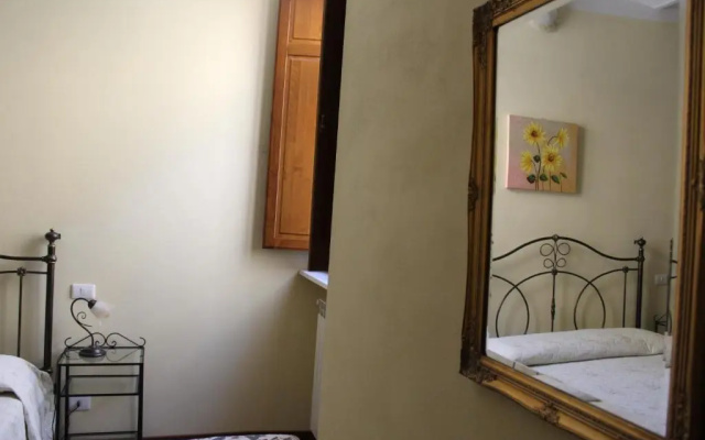 La Corte