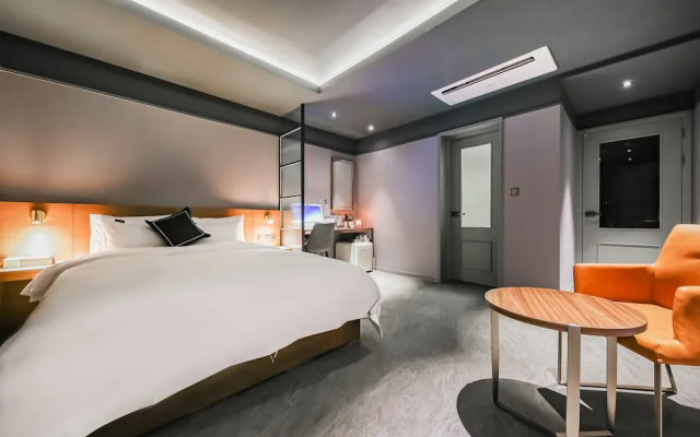 Cheongju Maryjane Hotel