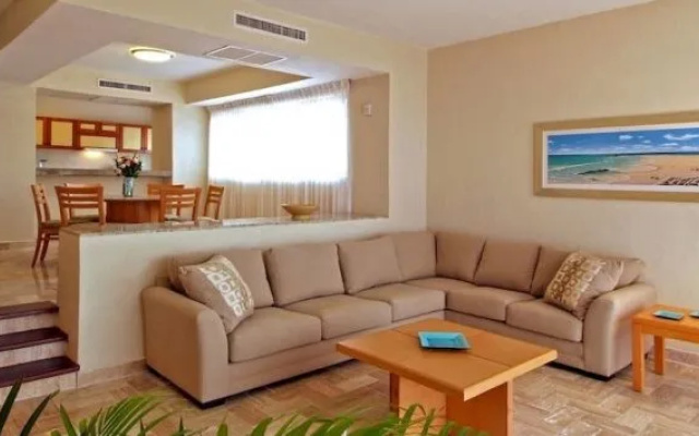 Ocean Villa All Inclusive by Omni Cancun