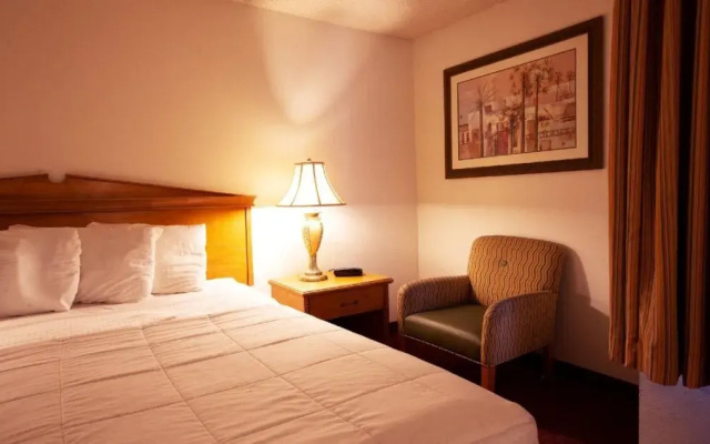 Best Western Cypress Inn & Suites
