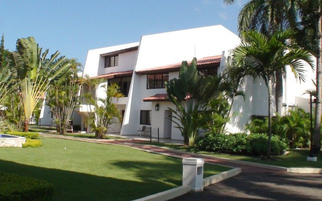 Отель Виллы Blue Bay Doradas — Всё включено Доминикана, Пуэрто-Плата - отзывы, цены и фото номеров - забронировать отель Виллы Blue Bay Doradas — Всё включено онлайн вид на фасад