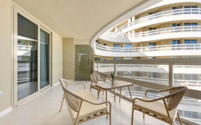 Silkhaus 1BR Maid Saadiyat Beach Access