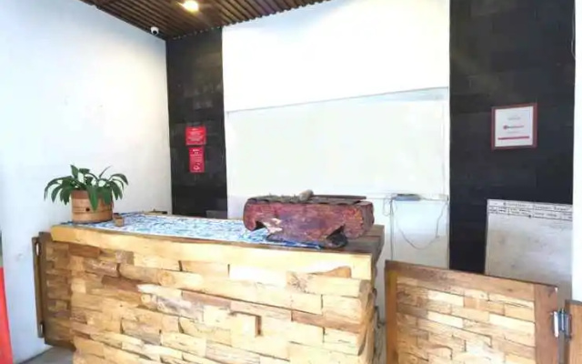 OYO 90191 Gufron Hotel