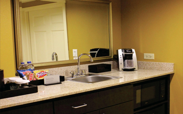 Embassy Suites by Hilton Laredo