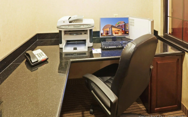 Holiday Inn Express Hotel & Suites GUYMON by IHG