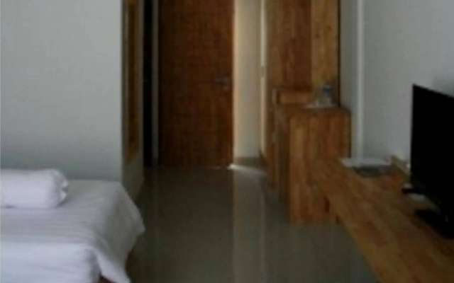 Exotic Komodo Hotel