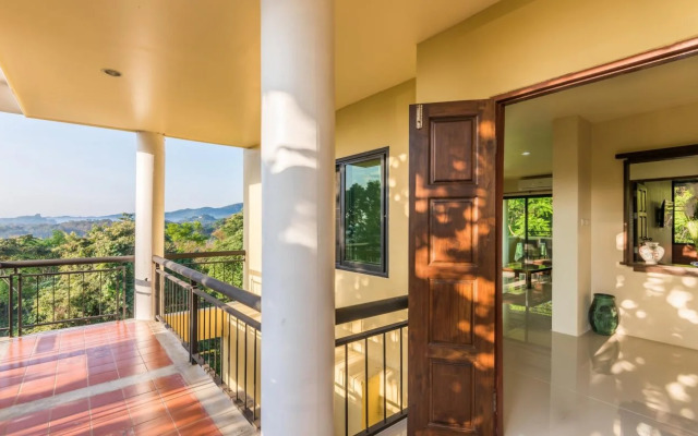 Chiangrai Lake Hill Resort
