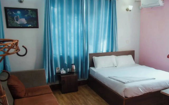 555 Home Stay and Restaurant