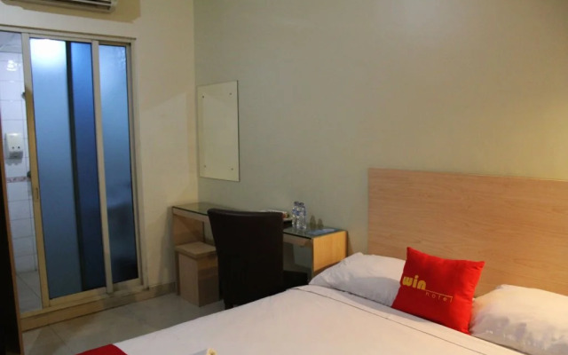 Win Hotel Blok M
