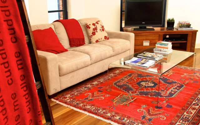 Apartment2c - Old Hat Factory