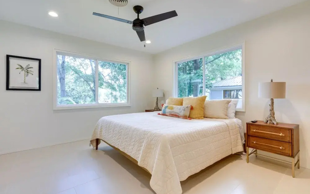 Chic Ocean Springs Vacation Rental Near Downtown!