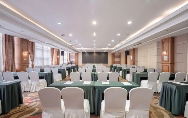 Tiansheng Hotel