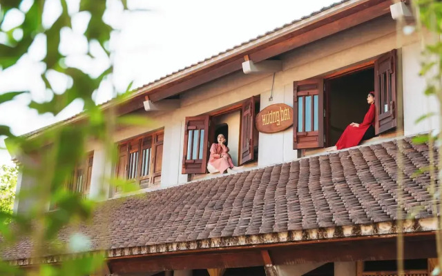 Yen Tu Village