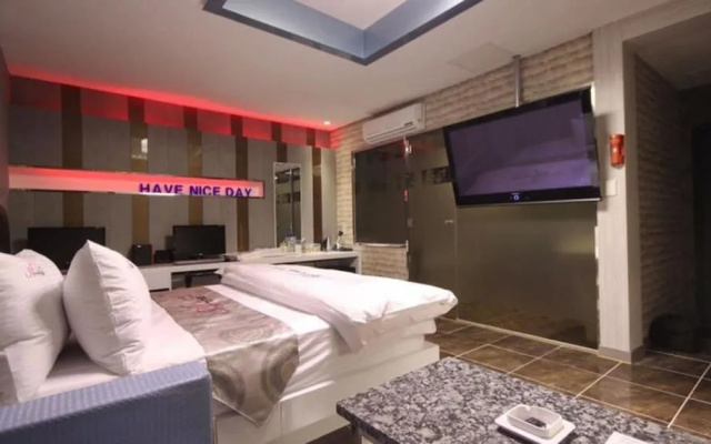 Daegu Anne Motel