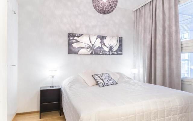 Отель Go Happy Home Apartment Mikonkatu 11 35 Финляндия, Хельсинки - отзывы, цены и фото номеров - забронировать отель Go Happy Home Apartment Mikonkatu 11 35 онлайн комната для гостей