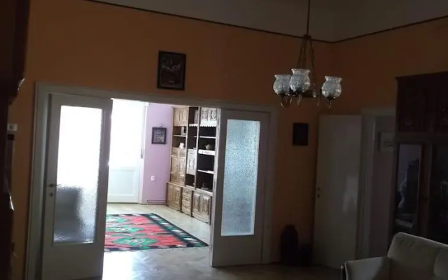 Old City Apartment