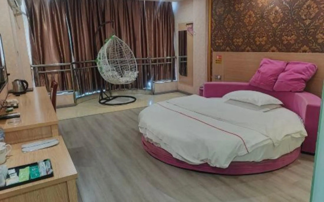 Kaiyuan Jindian Fashion Hotel