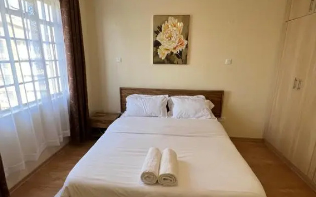 Lovely minimalist 2 bedroom serviced apartment