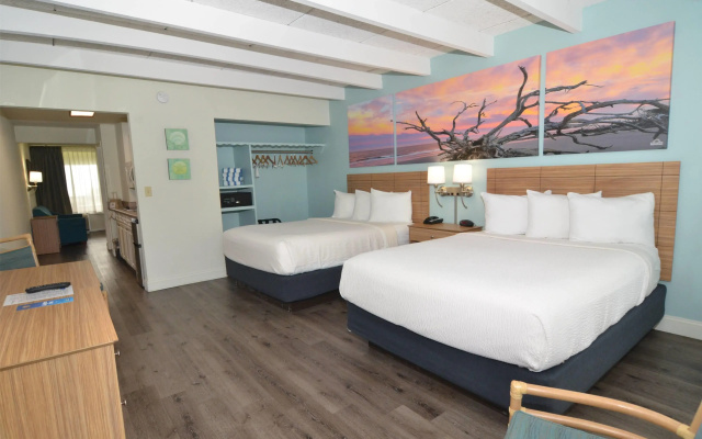 Days Inn & Suites by Wyndham Jekyll Island