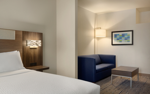 Holiday Inn Express West Sacramento by IHG