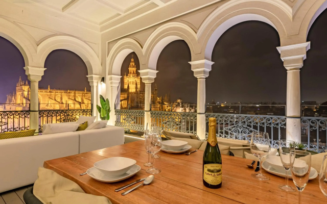The most Exclusive apartment in Sevillaparking