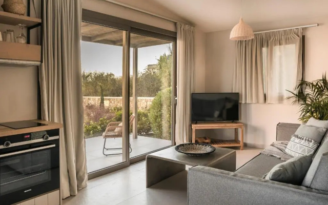 Ammos Suite-Grand Blue Beach Residence