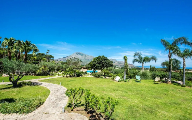 L Ulivo Blu - Suite With Garden by Wonderful Italy