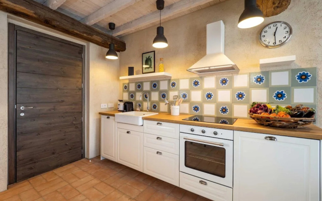 Green Lodge - Apartment 8 - 1 BR 1 Bath