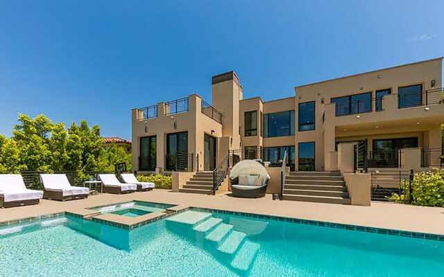Отель Villa Gracie США, Лос-Анджелес - отзывы, цены и фото номеров - забронировать отель Villa Gracie онлайн вид на фасад