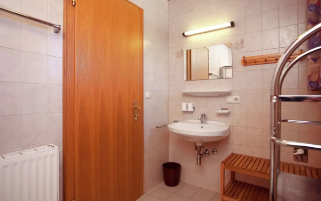 Plush Apartment in Waidring with Garden
