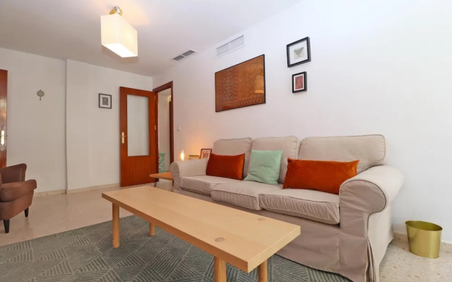 Del parque flats victoria trini