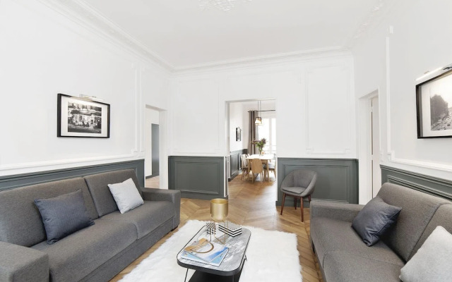 LUX 4BDR Opera Lafayette 3 by Livinparis