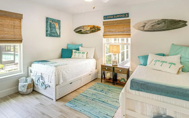 Golf Course-facing Poolside Oasis in Rotonda West!