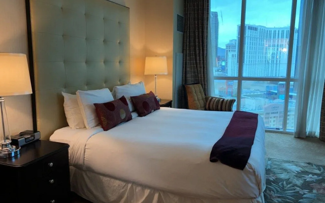 True 1BR Strip View at MGM Signature