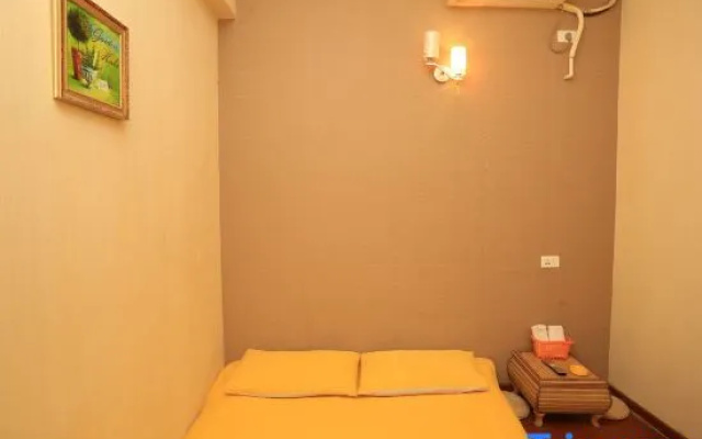 Xiaowo Hostel