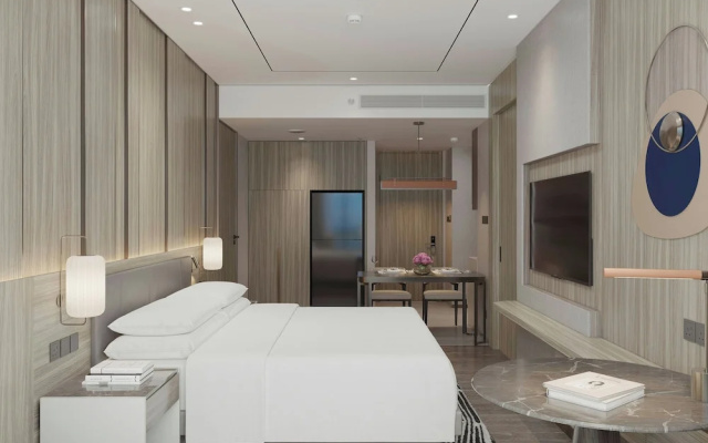Marriott Executive Apartments Danang, Han River
