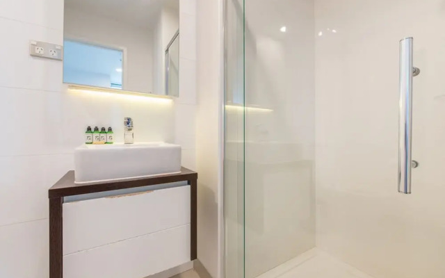 Ehome - Seaview 2Bed & 2Bath-Unbeatable Central Location