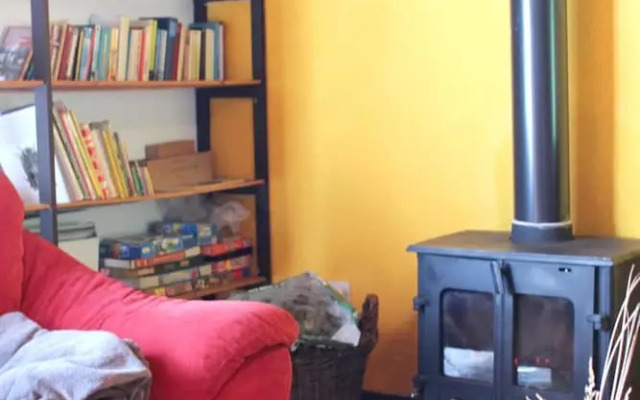 House With 2 Bedrooms in Laghy, With Enclosed Garden - 10 km From the