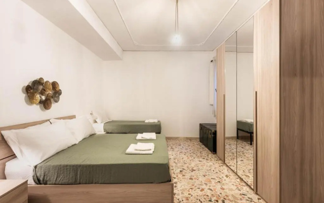 Trigona 4 Apartment