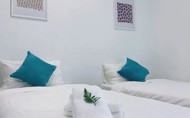 Hotel Impress