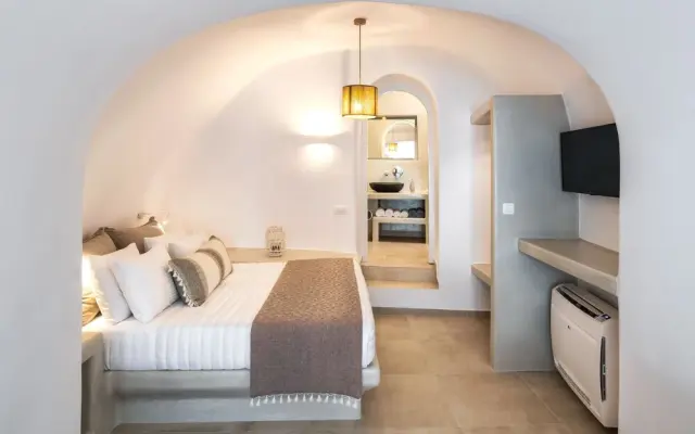 Hill Suites Santorini